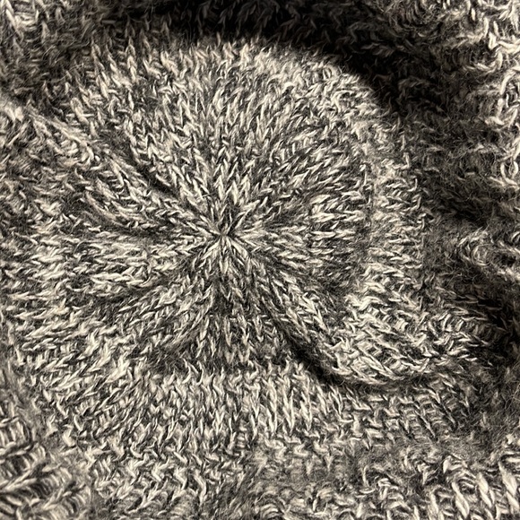 NWT Portolano Knit Hat - Picture 4 of 4